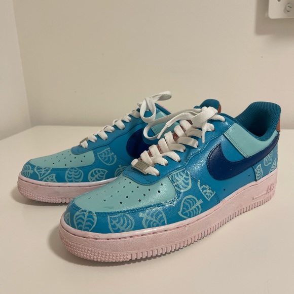 Custom Animal Crossing Air Force 1 - Picture 2 of 3